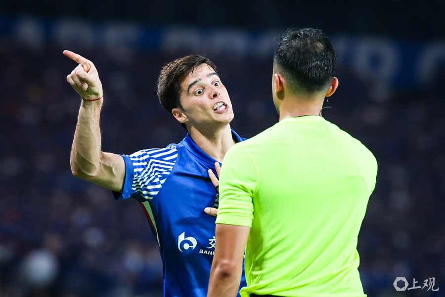 里程碑夜！上海海港内部沟通，德甲赛前刷纪录，压力陡增，训练强度明显提升(南海填岛为什么停止了)