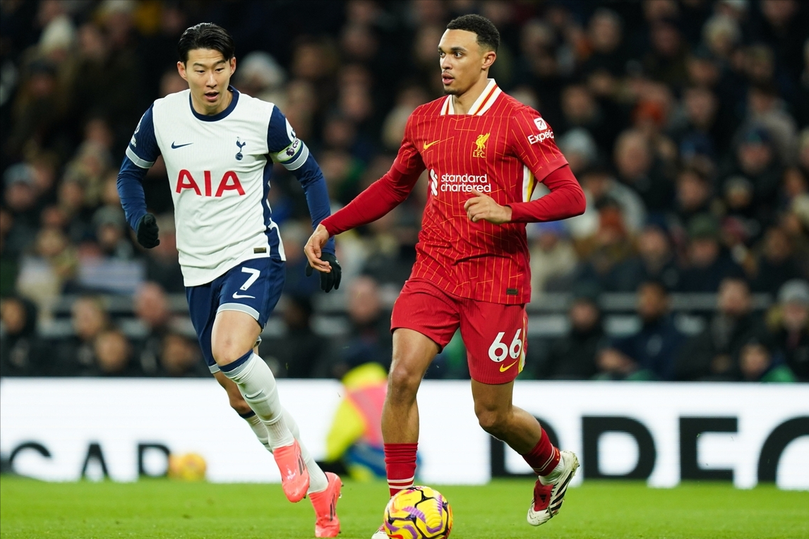 包含今晨荷甲焦点战,利物浦外线爆发,目标明确,赛程密集仍需轮换的词条 包含今晨荷甲焦点战,利物浦外线爆发,目标明确,赛程密集仍需轮换的词条